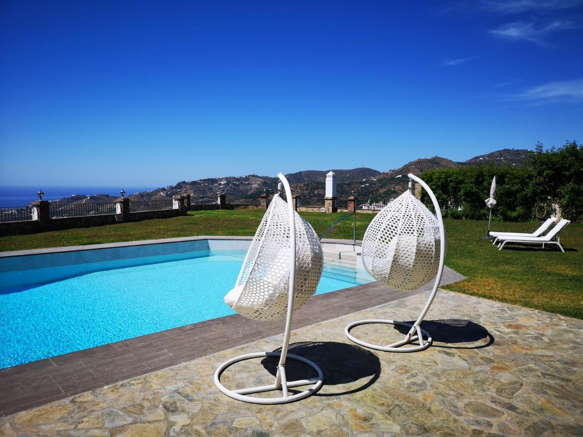Hacienda Vistamar Bed & Breakfast Frigiliana Bagian luar foto