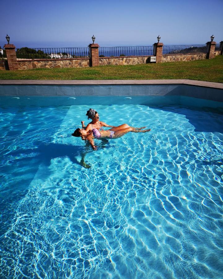 Hacienda Vistamar Bed & Breakfast Frigiliana Bagian luar foto