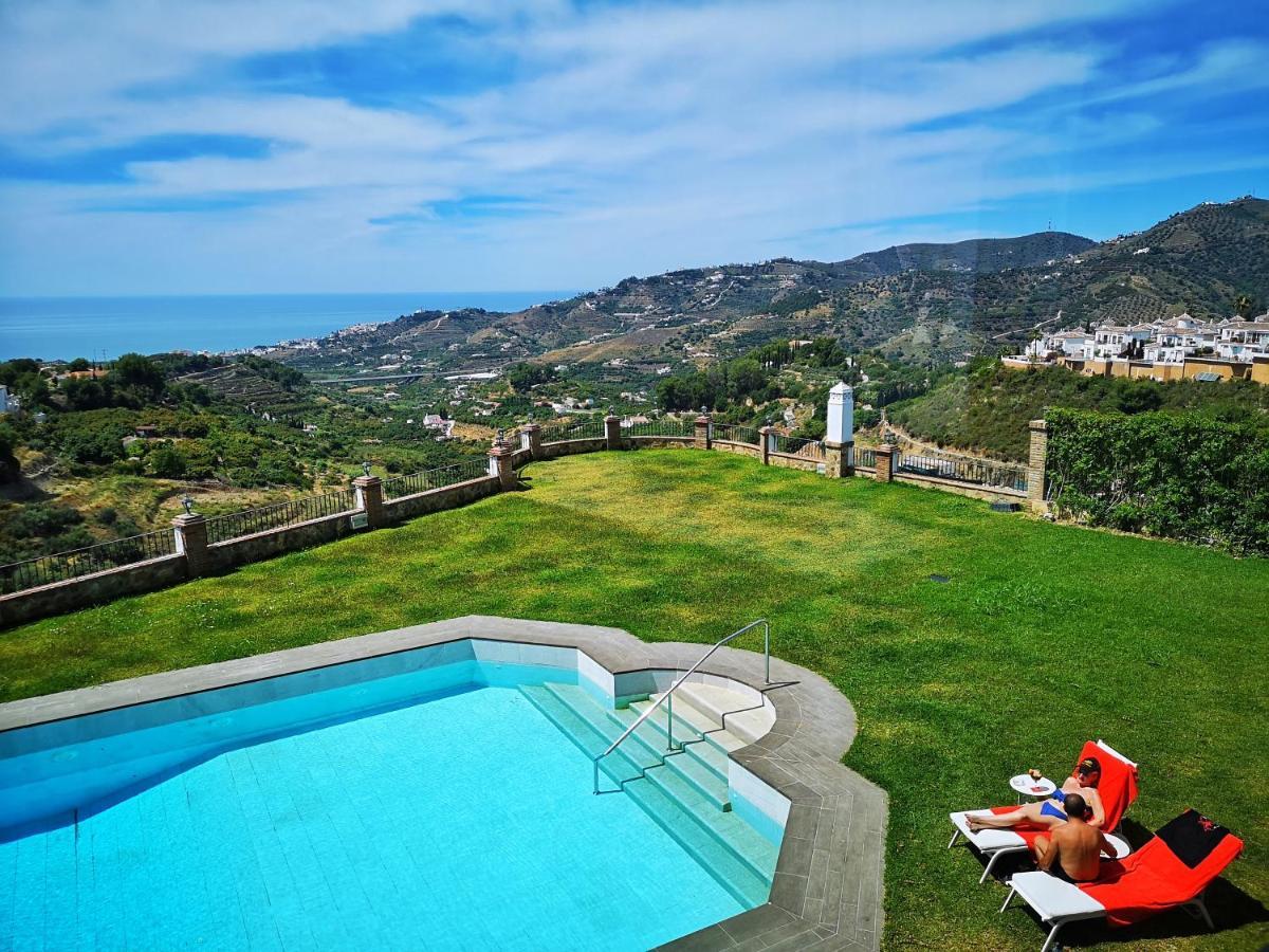 Hacienda Vistamar Bed & Breakfast Frigiliana Bagian luar foto