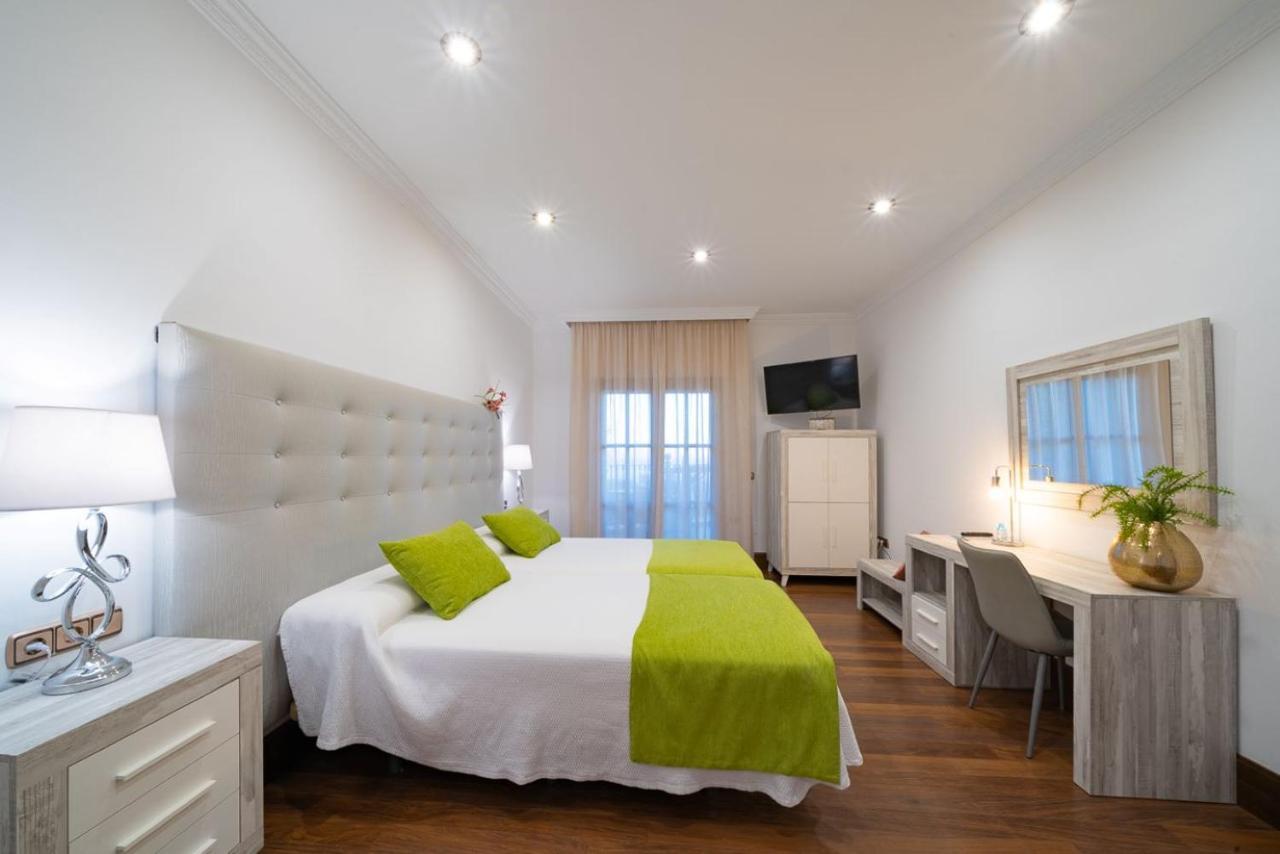 Hacienda Vistamar Bed & Breakfast Frigiliana Bagian luar foto