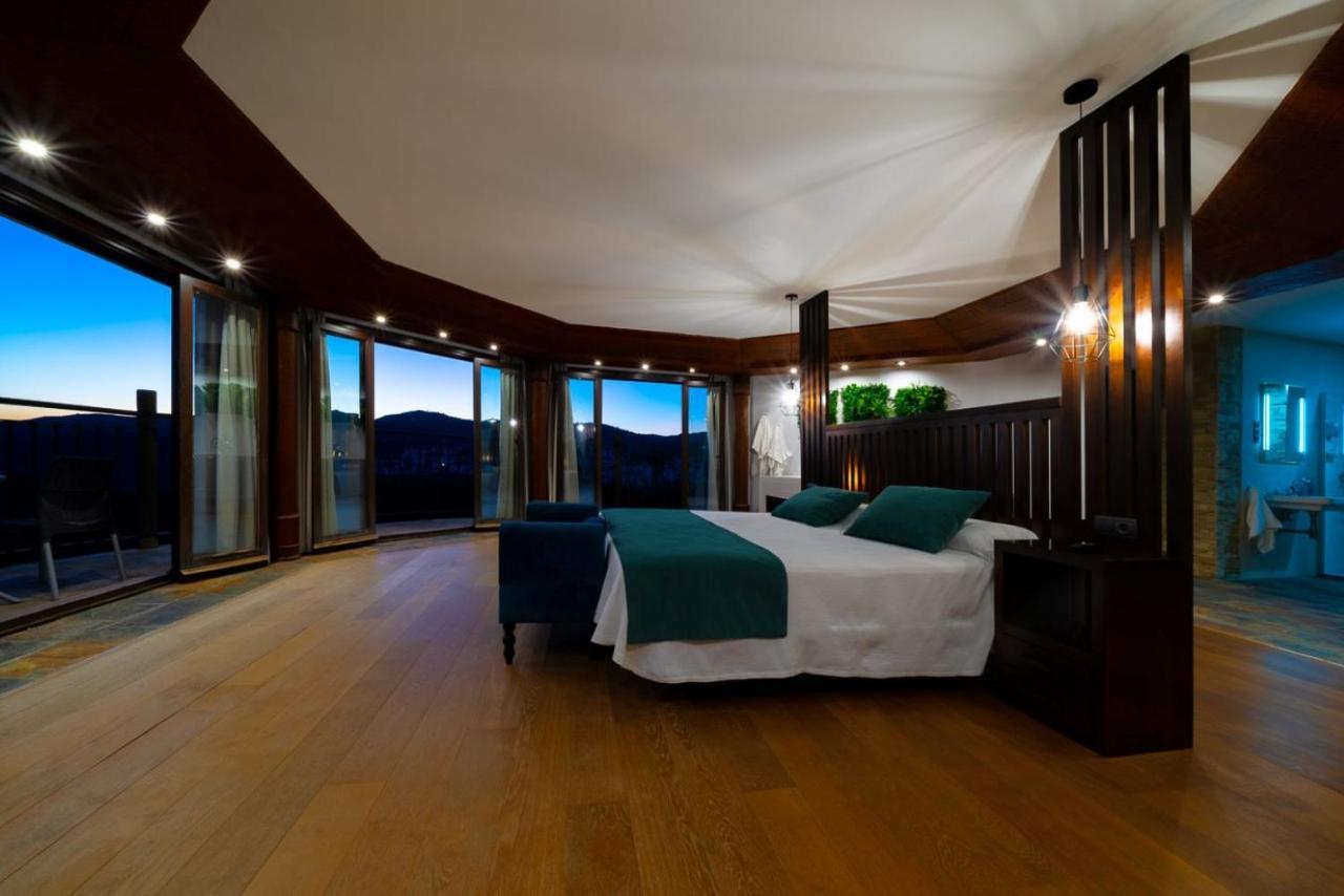 Hacienda Vistamar Bed & Breakfast Frigiliana Bagian luar foto