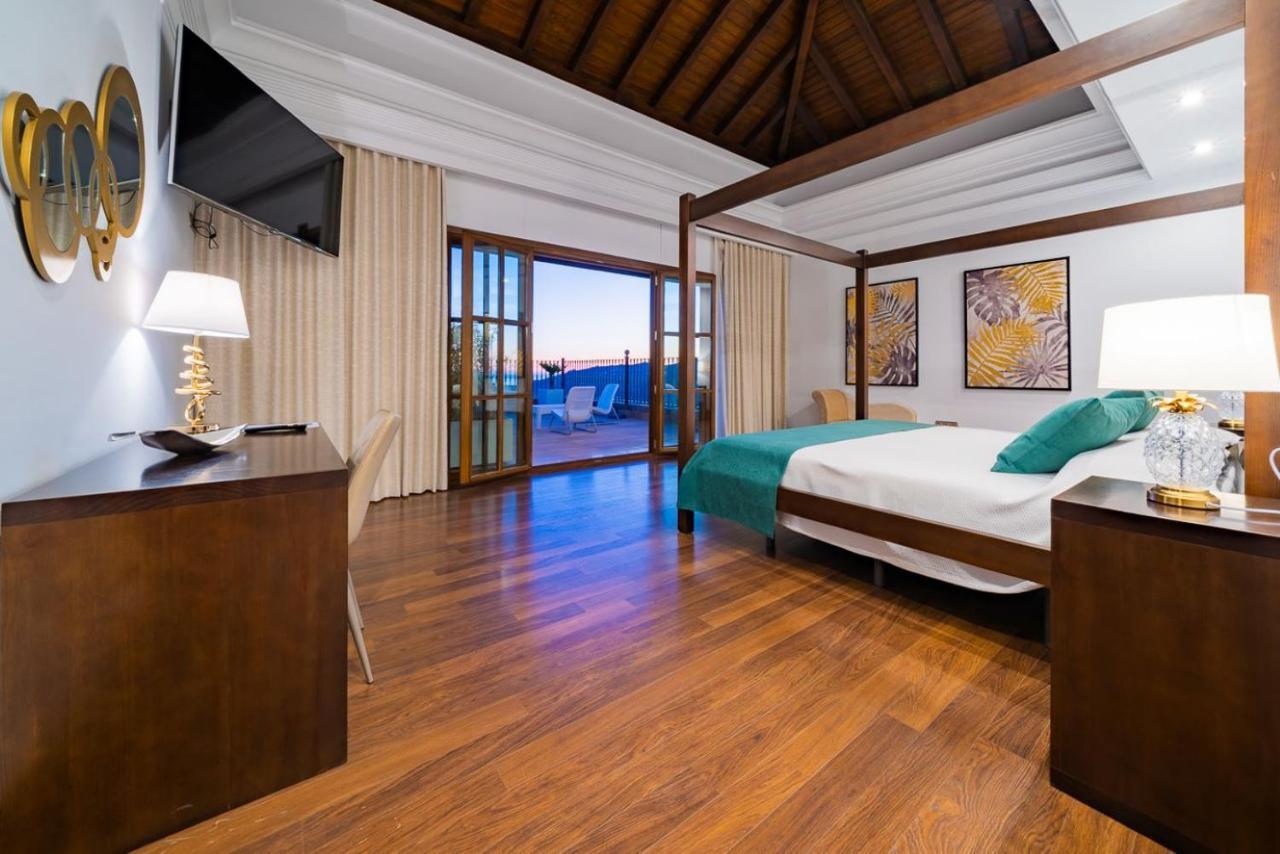 Hacienda Vistamar Bed & Breakfast Frigiliana Bagian luar foto